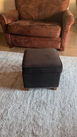 Square Storage Ottoman - Chocolate Brown