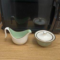 AUTHENTIC VINTAGE CREAMER AND SUGAR  SET 