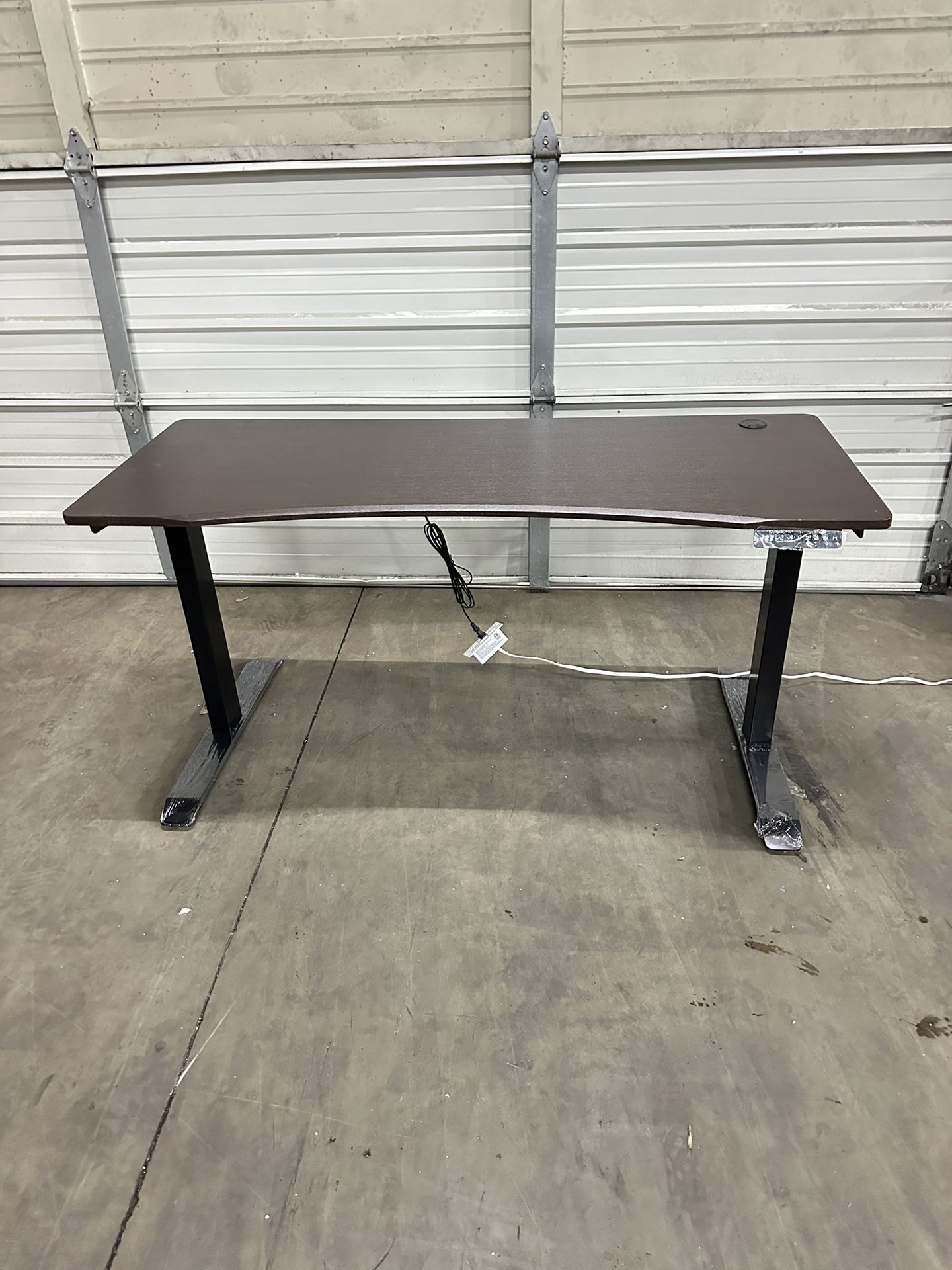 60x24in Height Adjustable Standing Desk