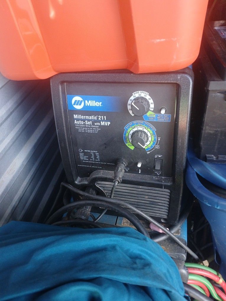 Millermatic 211 Welder