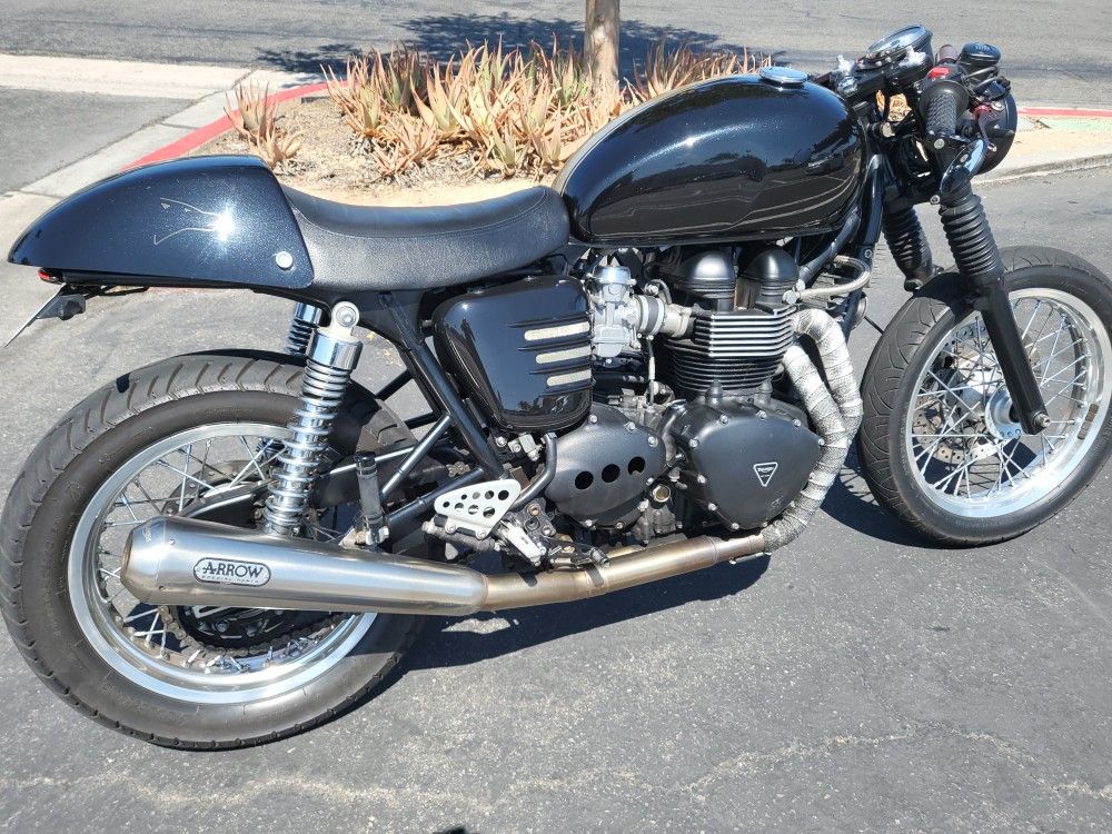 2012 Triumph Thruxton 900