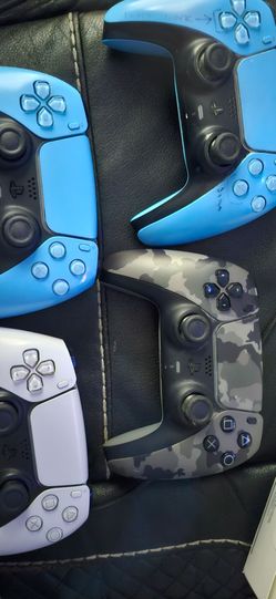 PS5 Controller Lot (4 DualSense) - 2 Like New / 2 For Parts