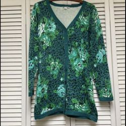 Women’s cardigan button down sweater. Saint Pattys day color!