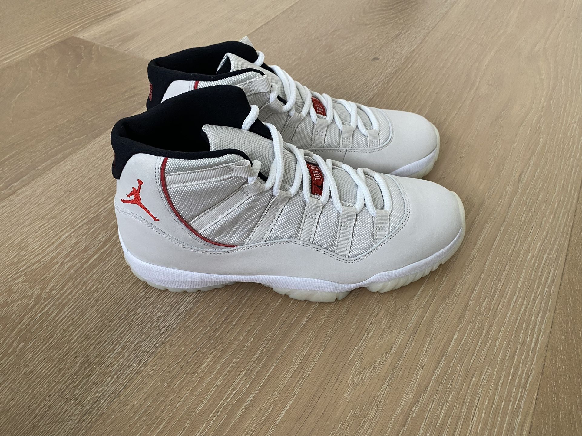 Jordan 11 Retro Platinum Tint - 10M