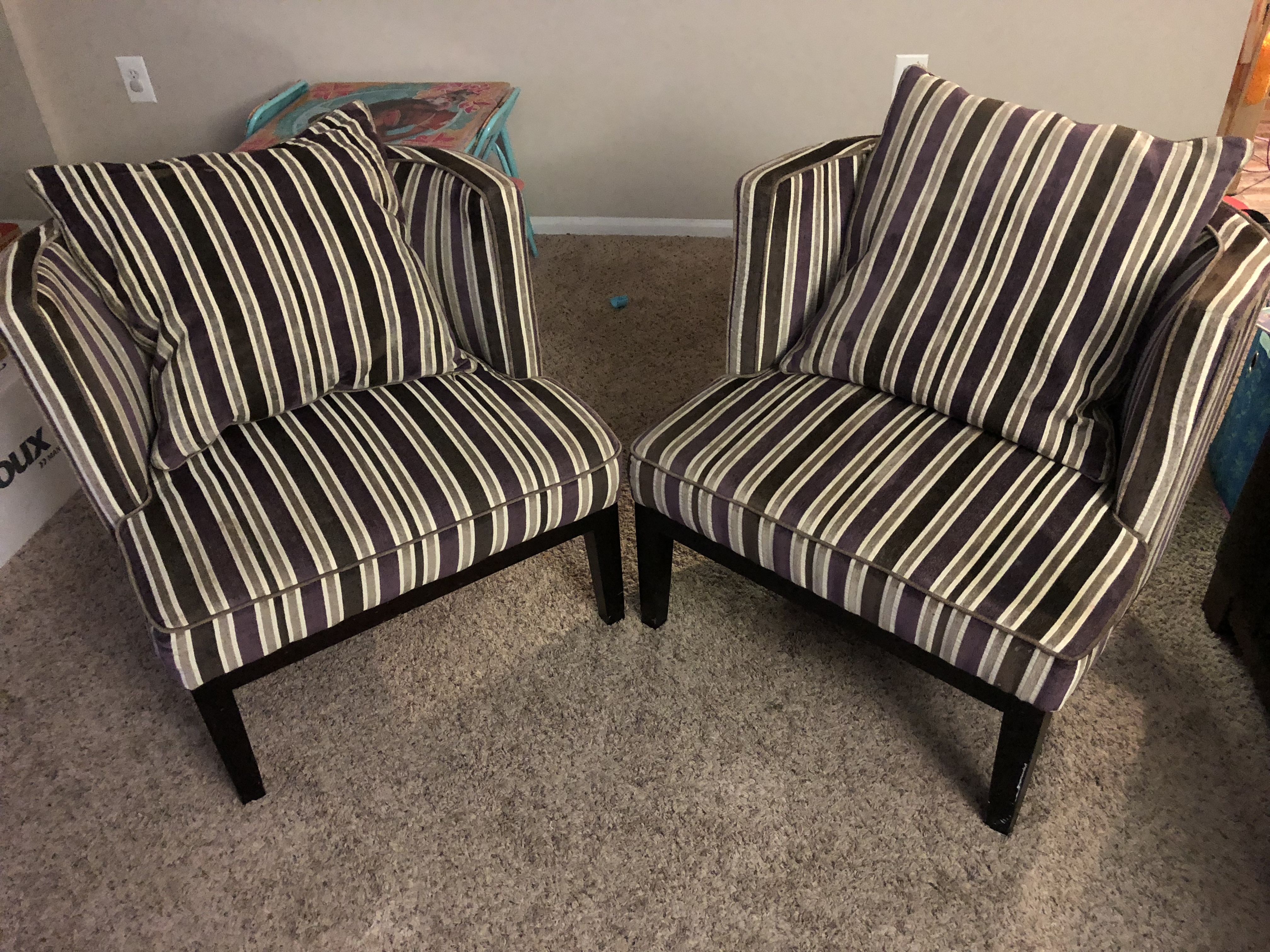 Accent Chairs