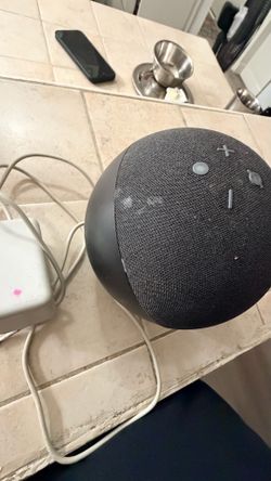 Amazon eco smart speaker with charger