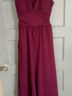 HALARA Sleeveless V- neck jumpsuit in Berry plum