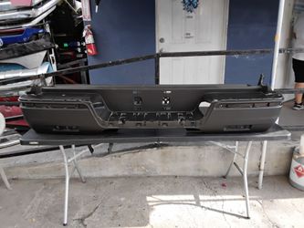 Honda ridgeline 2017-2020 rear bumper oem