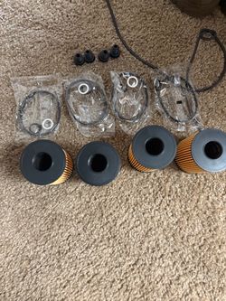 Oil Filter Set with Gaskets and Drain Plugs