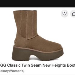 UGG Boots Size 8 Brown Platform