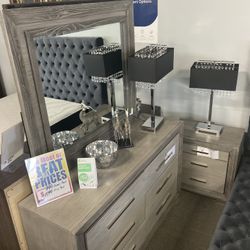 Dresser+Mirror+Nightstand🌿👓 $999