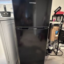 Small Refrigerator & Freezer