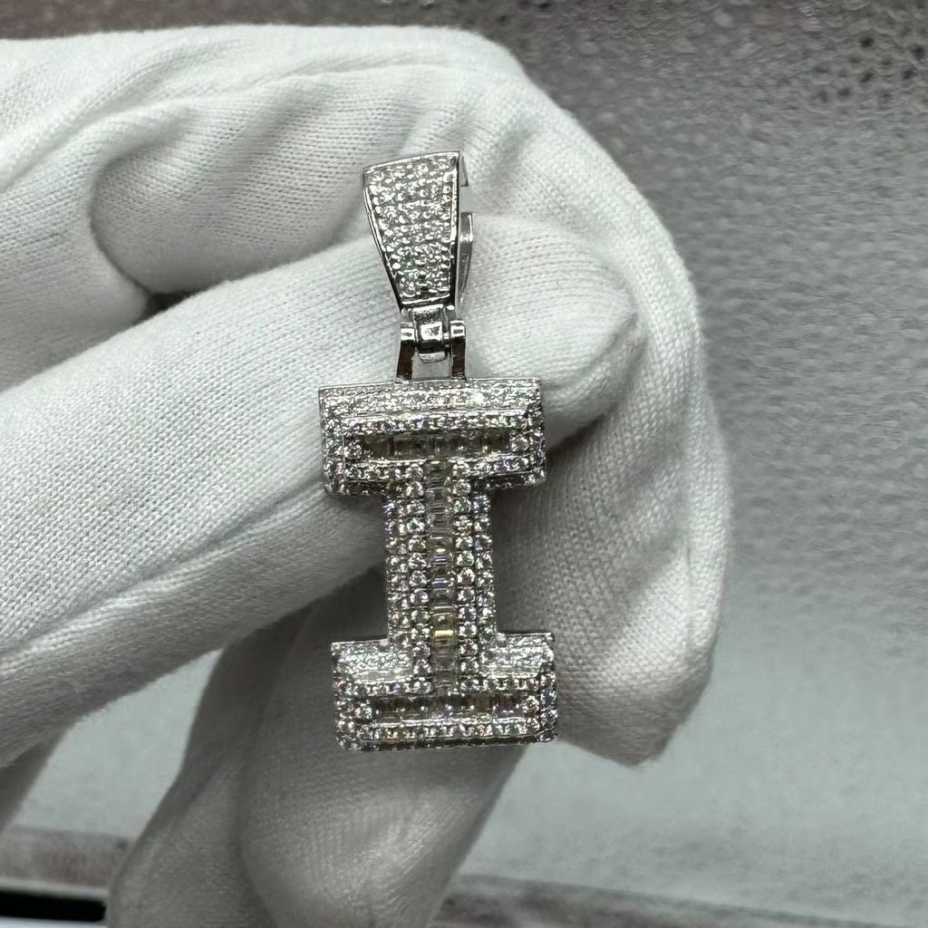 A Moissanite Initial in Sterling Silver with a CTW of 1.82 in Bugget Style