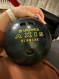 KR Strikeforce Bowling Ball Shoes + Tote Case