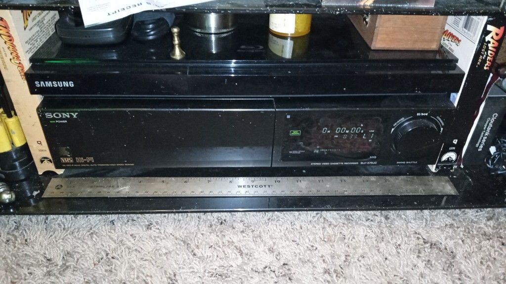 Sony Slv 575 UC. Hi Fi VHS Deck