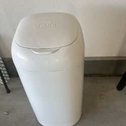 Diaper Genie 