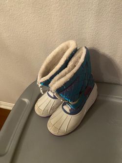 Kid’s snow boots