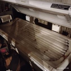 Tanning Bed Just Dusty From Sitting In The Shop