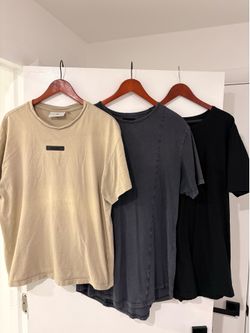Set of 3 Basic T-Shirts – Size L/XL