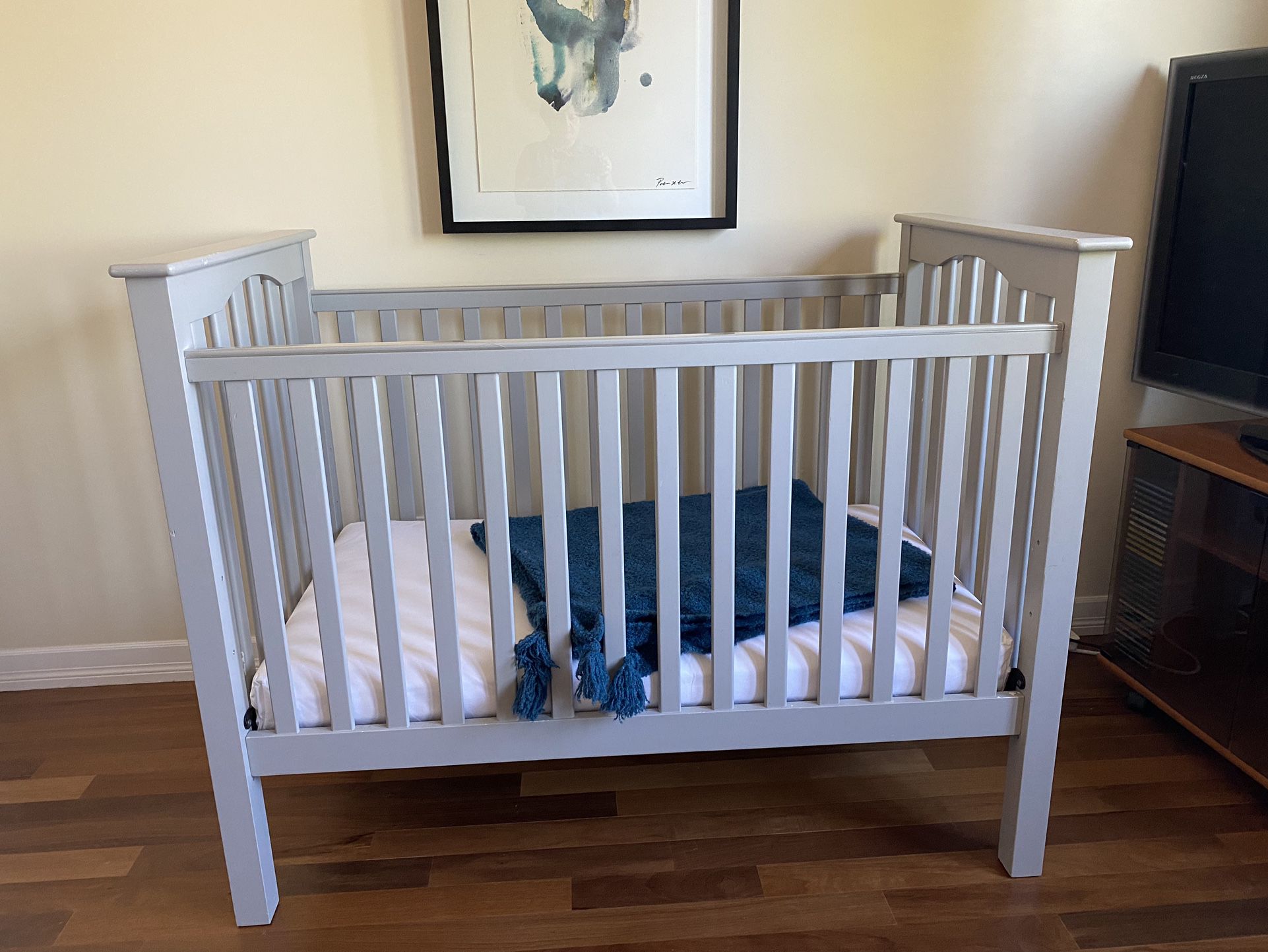 Pottery Barn Crib in Gray With Mattress
