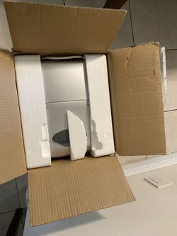 New Mini Emerson Ice Maker