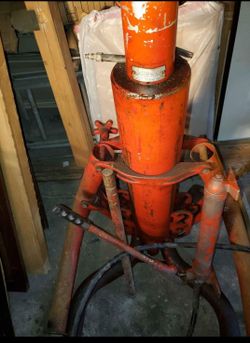 Milwaukee Hydraulic Products 4000 lb. Jack