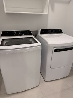 Frigidaire Washer Dryer