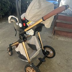 Good Stroller. With. Car Seats D. Bassinet Has A Small Stain The Basset 