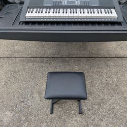 Alesis Melody 61-Key Keyboard Piano – w/ Bench & Power Supply