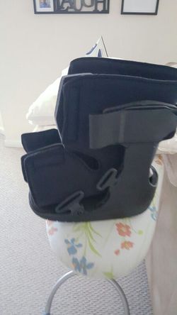 Equalizer boot walker