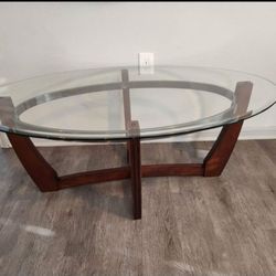 Coffee Table With 2 End Tables