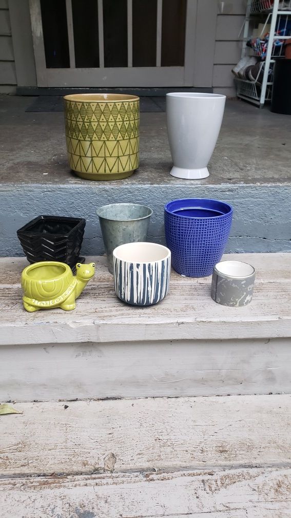 Collection of plant/flower pots