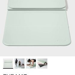 STAKT “THE MAT” stackable yoga Mat