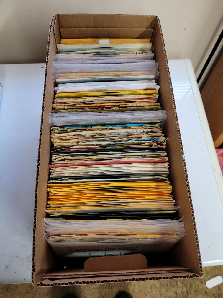 1960s  45 Rpm Records Lot Of 206