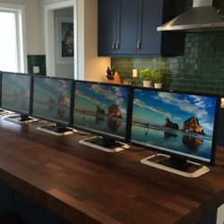 24" HP 1920x1080 Horizontal or Vertical Viewing Positions 