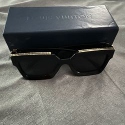 Louis Vuitton Glasses
