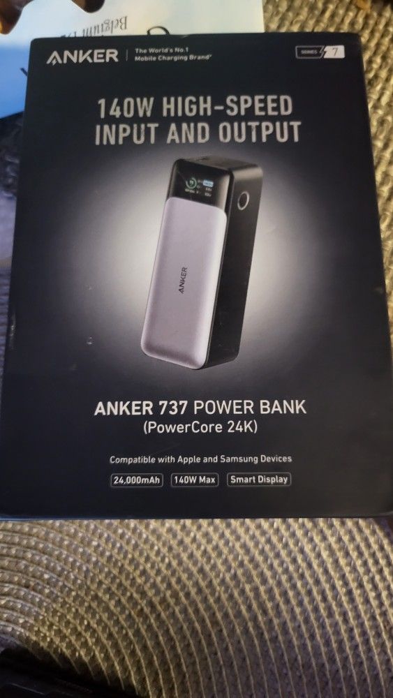 Anker 737 Power Bank(PowerCore 24K), 24,000mAh 3-Port Portable Charger with  140W