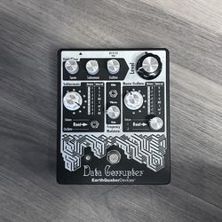Earthquaker Devices Data Corrupter Pedal
