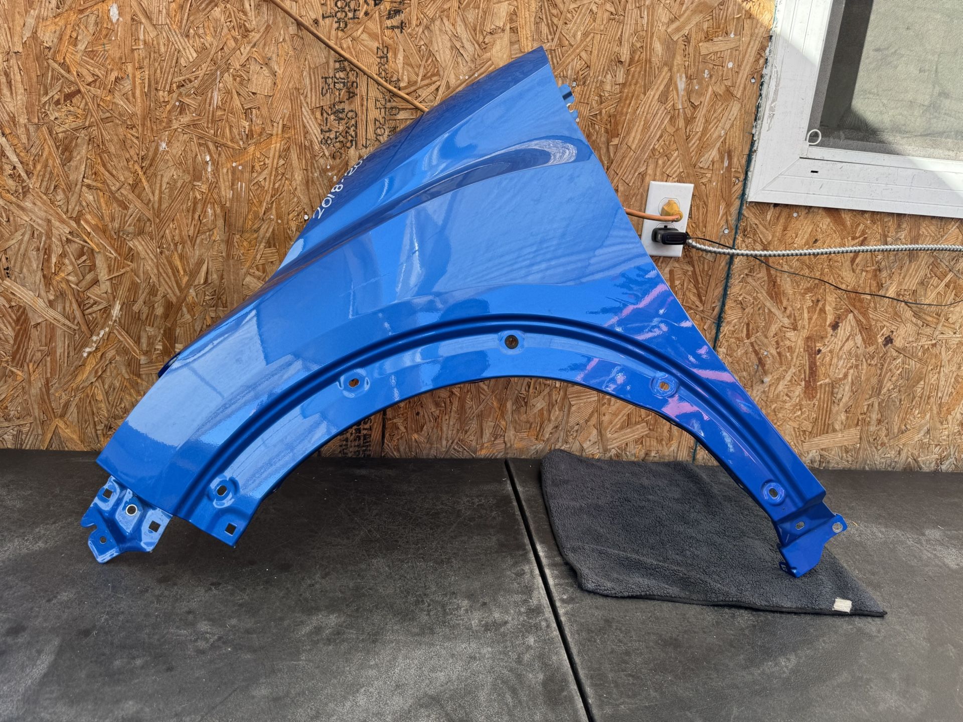 2018 2019 2020 2021 2022 2023 NISSAN KICKS LEFT SIDE FENDER OEM USED
