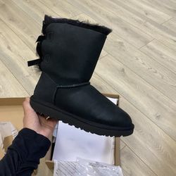 Uggs Bailey Bow II 