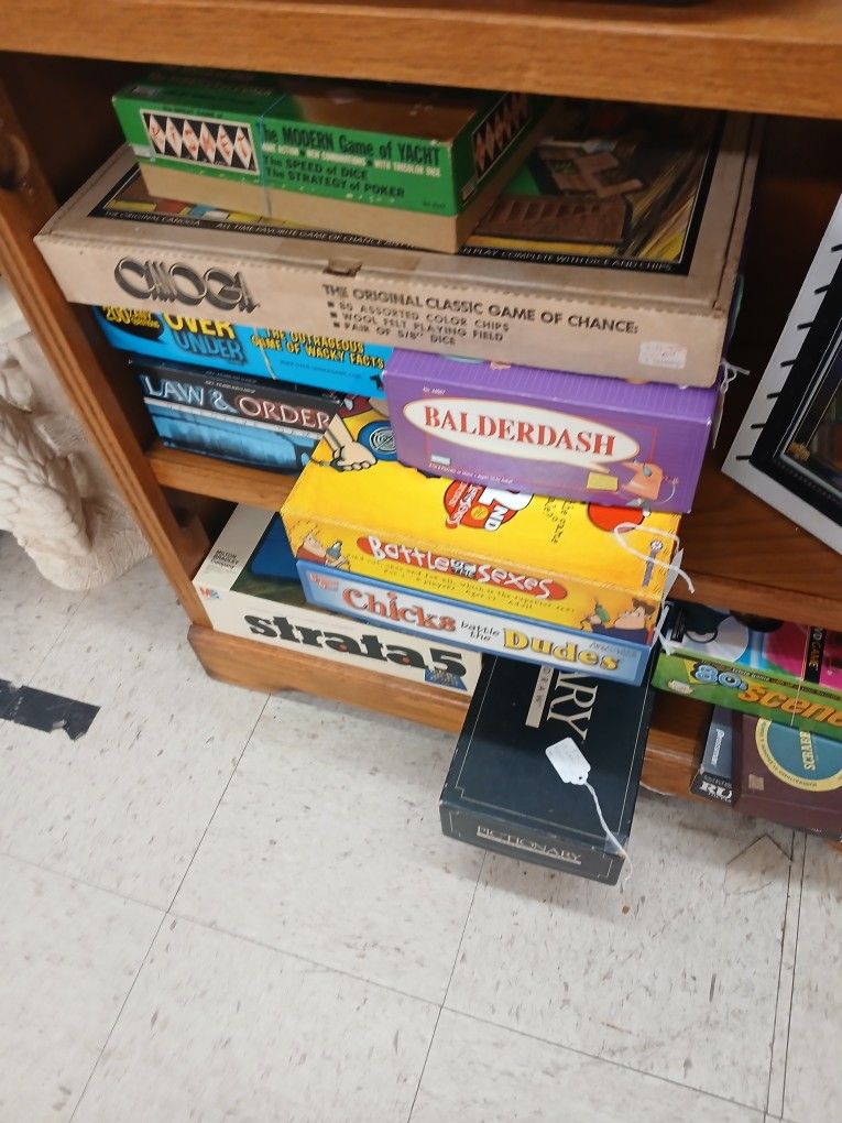 Games,toys,video Games, Cars, Trucks, Antiques,