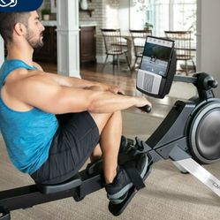 ProForm 750R; Rower with 5" Display, Built-In Tablet Holder and SpaceSaver Design