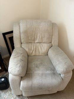 Free Recliner