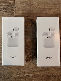 Bluetooth Earbuds Bundle