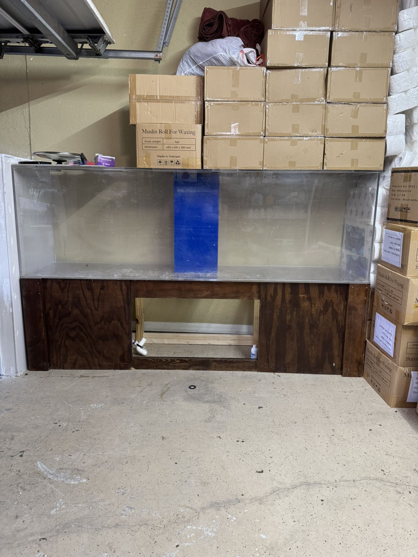 300 Gallon Aquarium Fish Tank