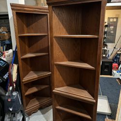Set Of 2 Corner Stands (tall)