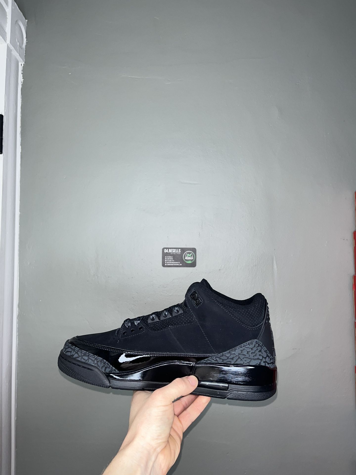 Jordan 3 Black Cat