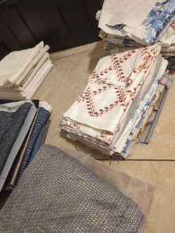 Mix of fabric scraps