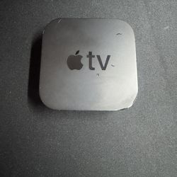 Apple TV 4K 1 gen 32 GB 