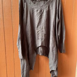 Completo Lino by Arthurio Tunic Dress Linen Lagenlook Hi-Low Mini Size L  Measurements: Chest: 28” Length:18-43”  Gently used in good condition Please